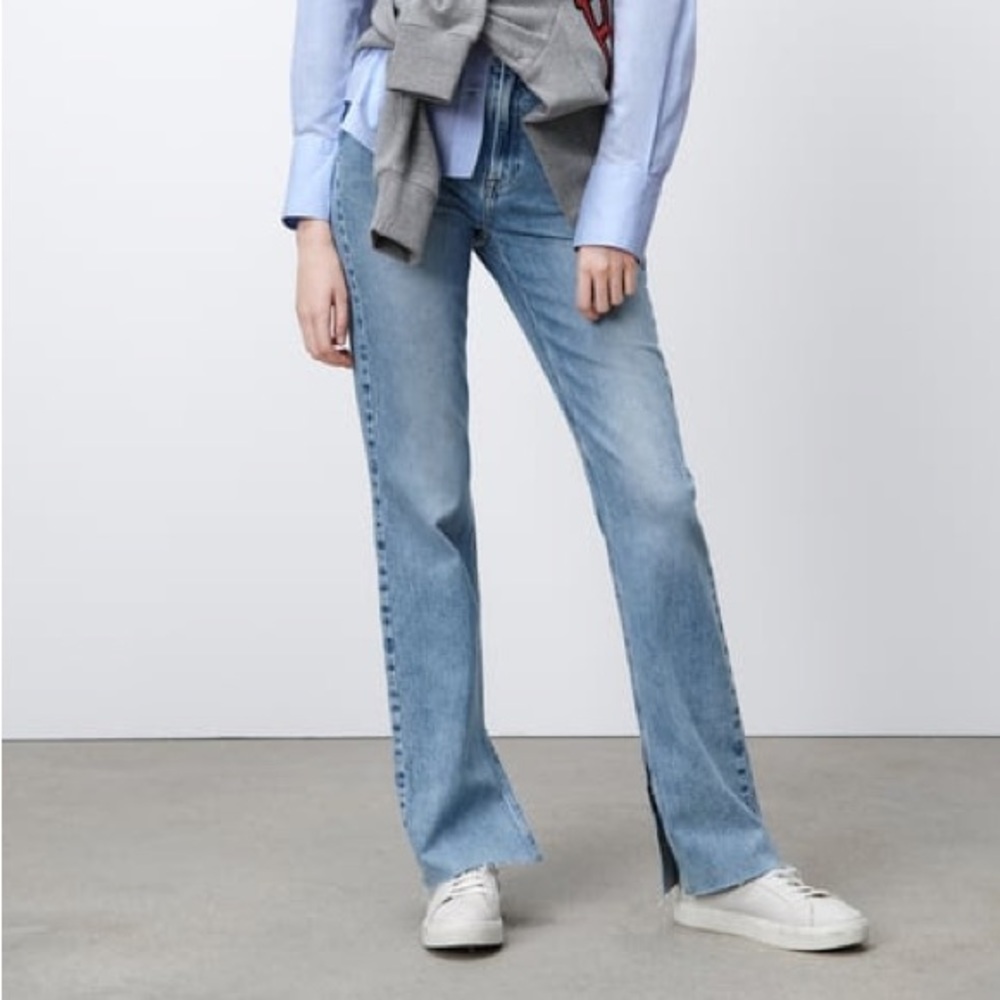 Zara Slim Flared Slitted High Rise Z1975 Jeans - Mid Blue - Size 2/26